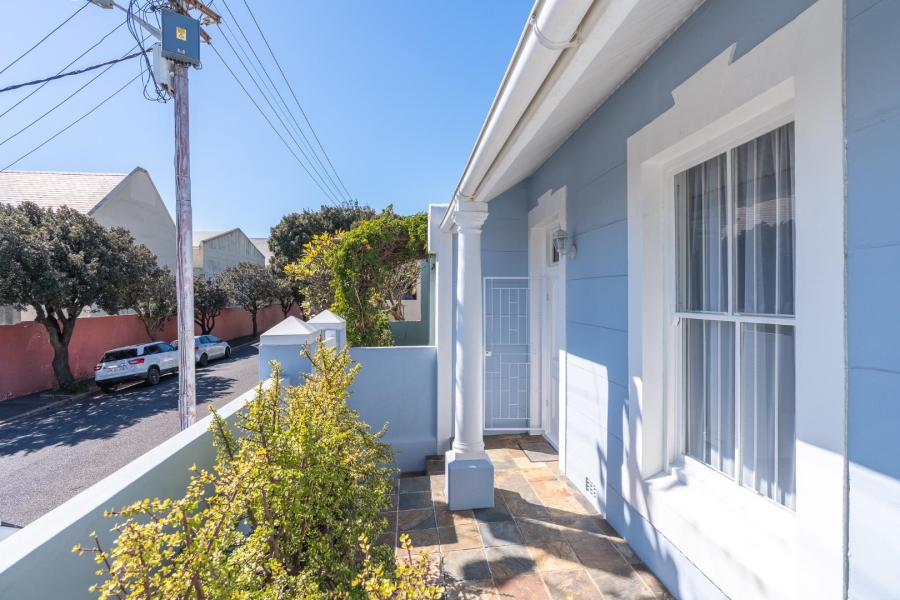 1 Bedroom Property for Sale in Woodstock Western Cape